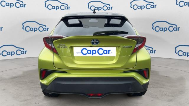 Toyota C-Hr image 8
