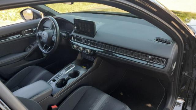Honda Civic image 8