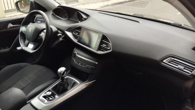 Peugeot 308 image 7
