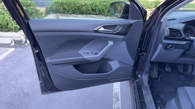 Volkswagen T-Cross image 7