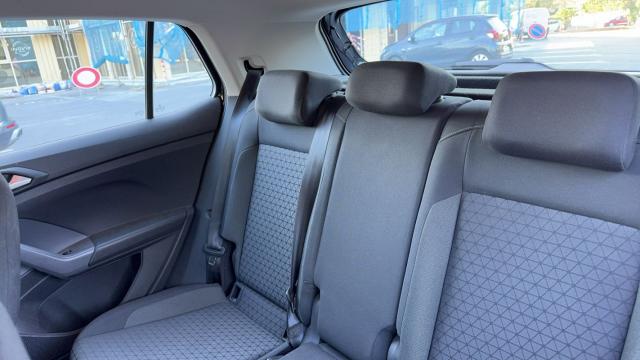 Volkswagen T-Cross image 1