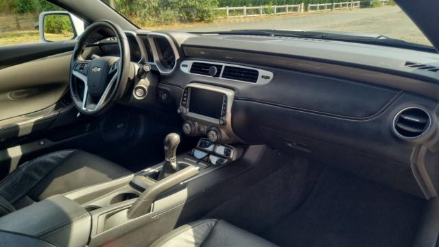 Chevrolet Camaro image 2