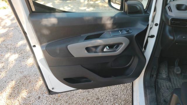 Peugeot Rifter image 4