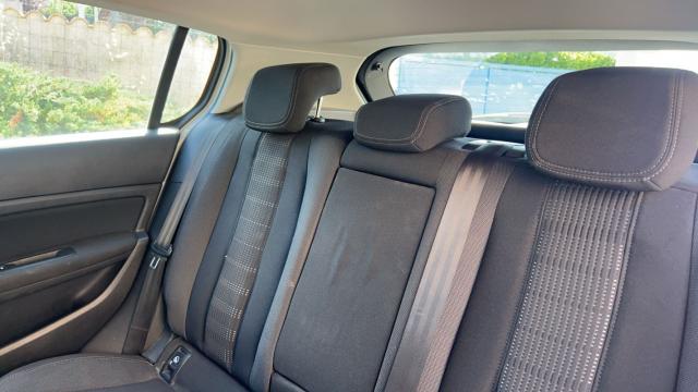 Peugeot 308 image 8