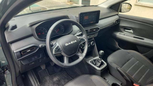 Dacia Sandero image 9