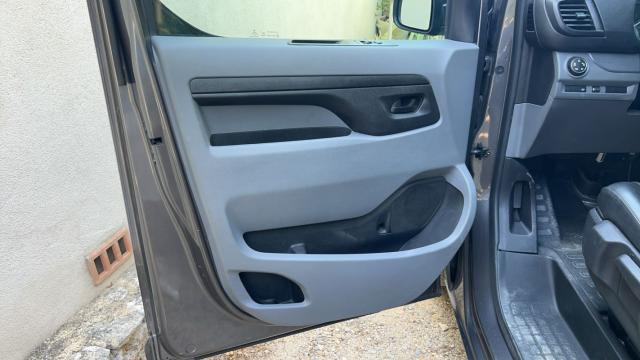 Peugeot Expert image 2