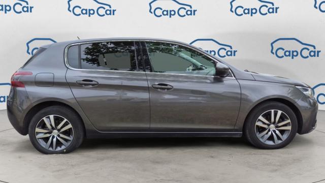 Peugeot 308 image 8