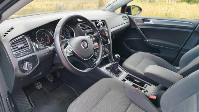Volkswagen Golf image 7