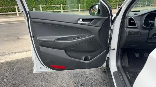 Hyundai Tucson image 9