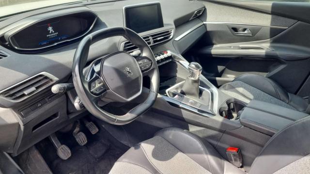 Peugeot 3008 image 4