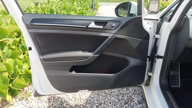 Volkswagen Golf image 6