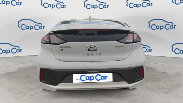 Hyundai Ioniq image 2