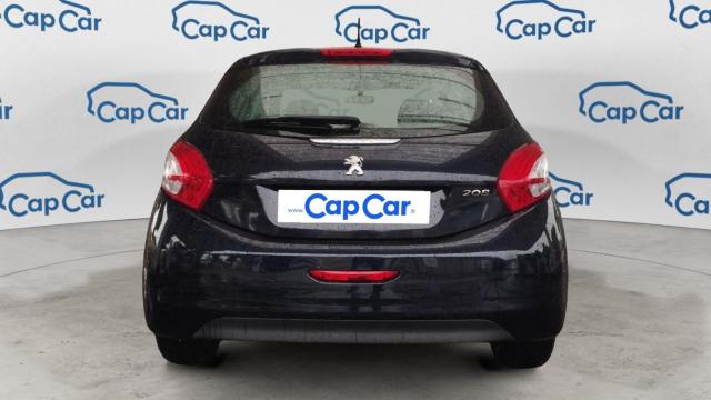 Peugeot 208 image 9