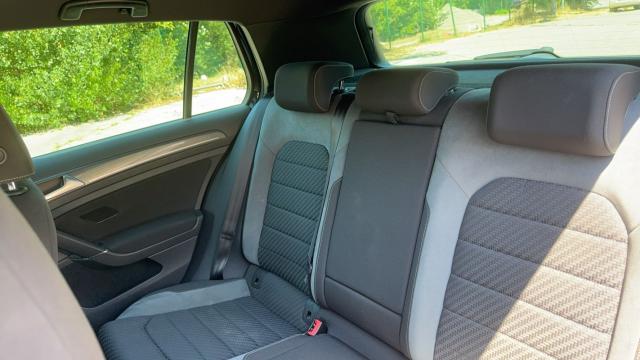 Volkswagen Golf image 5
