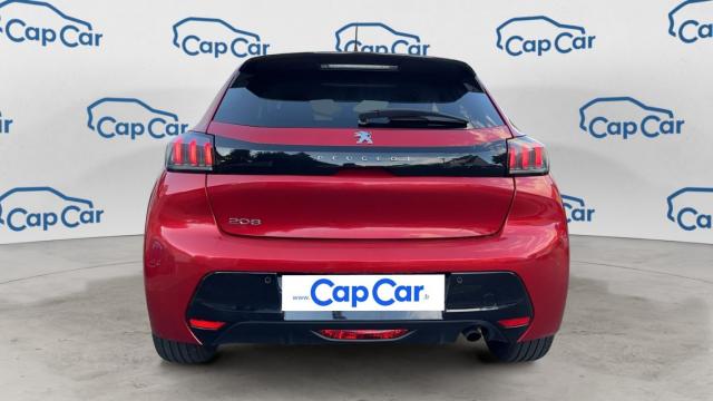 Peugeot 208 image 8