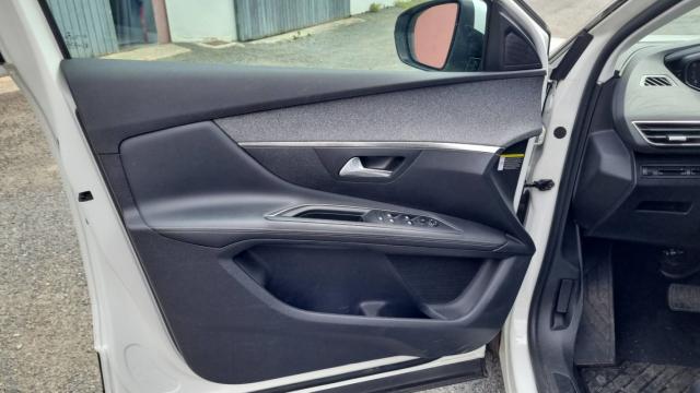 Peugeot 3008 image 5
