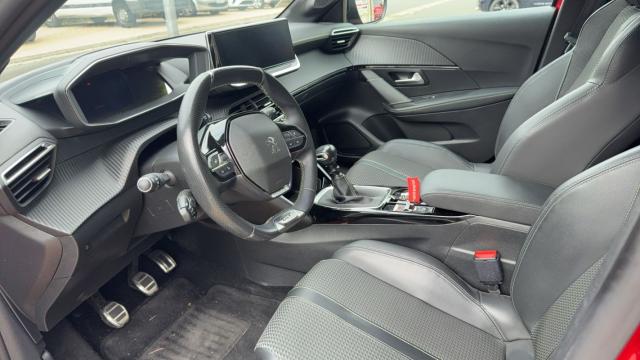 Peugeot 208 image 6