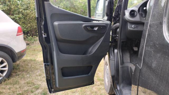 Mercedes Benz Sprinter image 8
