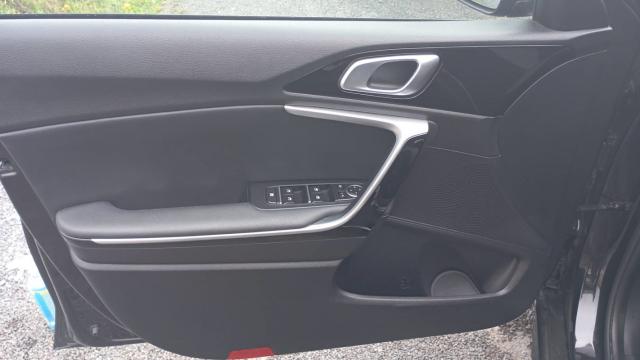 Kia Proceed image 4