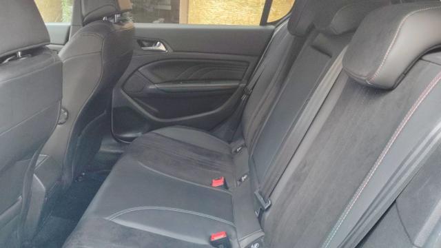 Peugeot 308 image 7