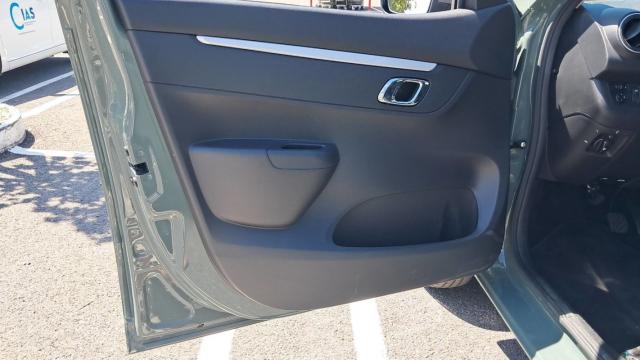 Dacia Spring image 4