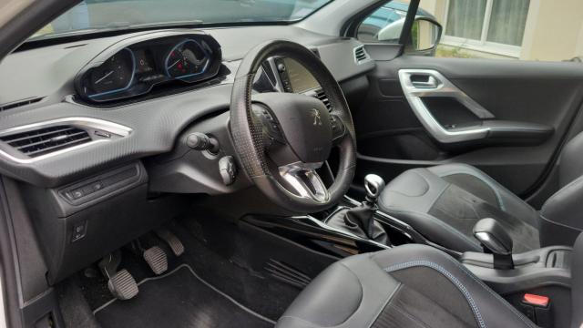 Peugeot 2008 image 6