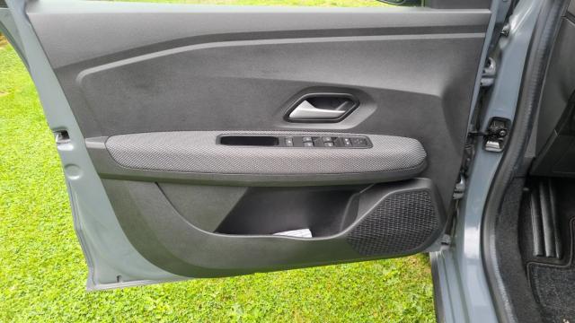 Dacia Jogger image 5