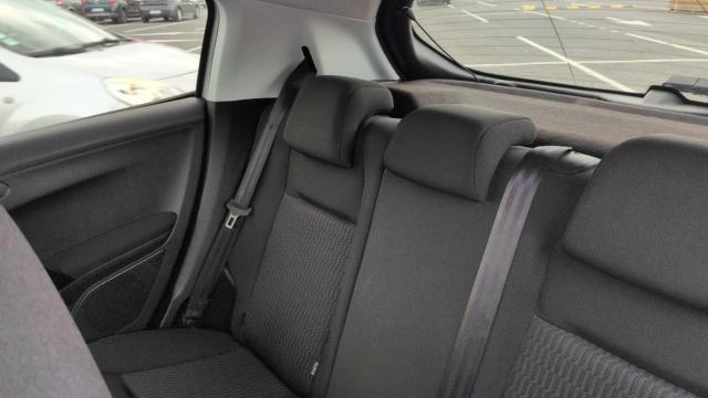 Peugeot 208 image 7