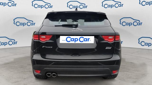 Jaguar F-Pace image 4