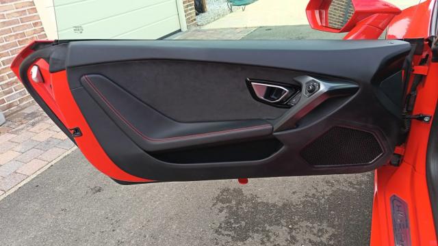 Lamborghini Huracán image 4