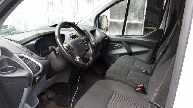 Ford Transit Custom image 3