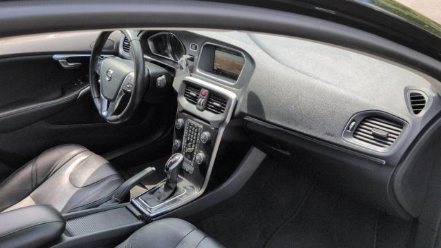 Volvo V40 image 5