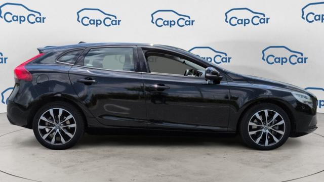 Volvo V40 image 9