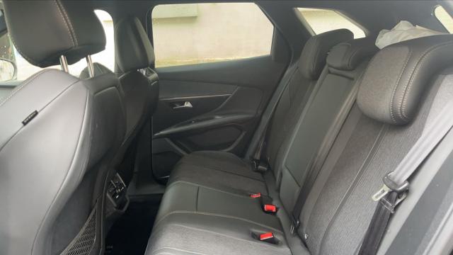 Peugeot 3008 image 9
