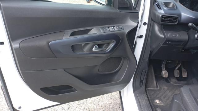 Peugeot Rifter image 2