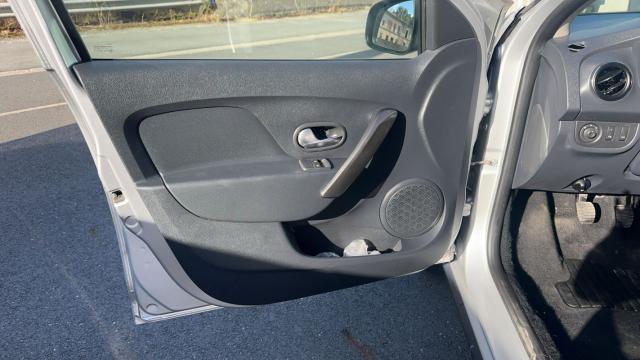 Dacia Sandero image 7