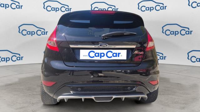 Ford Fiesta image 9