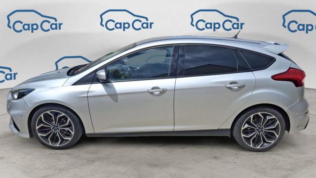 Ford Focus image 2
