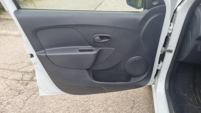 Dacia Sandero image 2