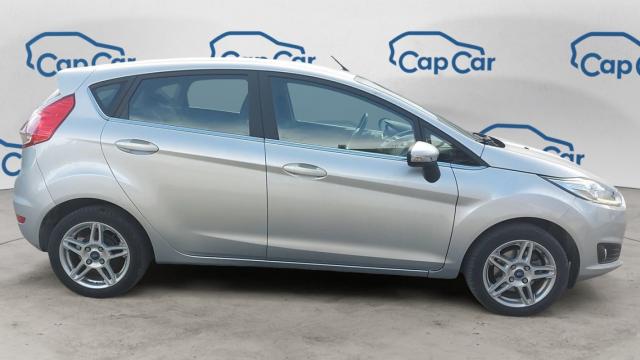 Ford Fiesta image 8