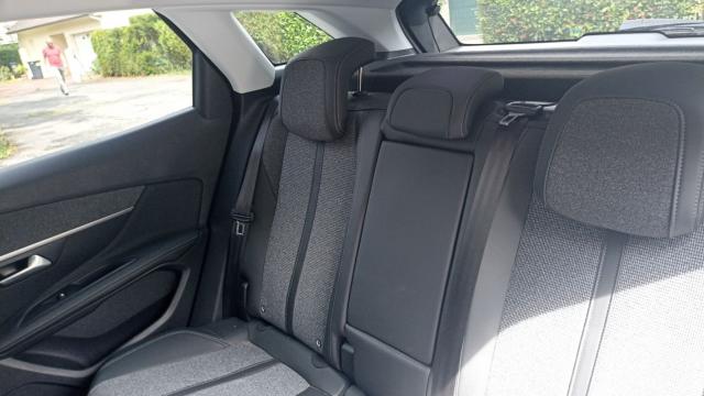 Peugeot 3008 image 8