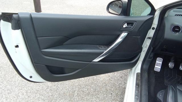 Peugeot 308 Cc image 1