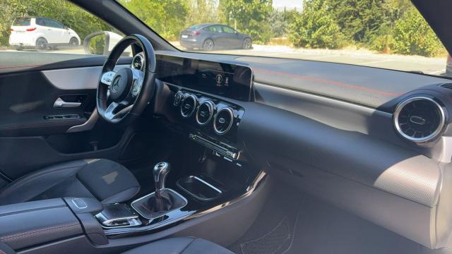 Mercedes Benz Cla Shooting Brake image 3