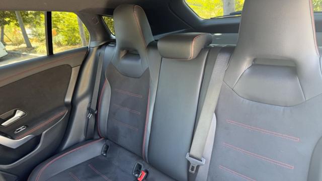 Mercedes Benz Cla Shooting Brake image 1