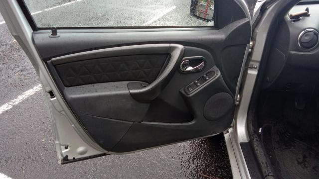 Dacia Duster image 2
