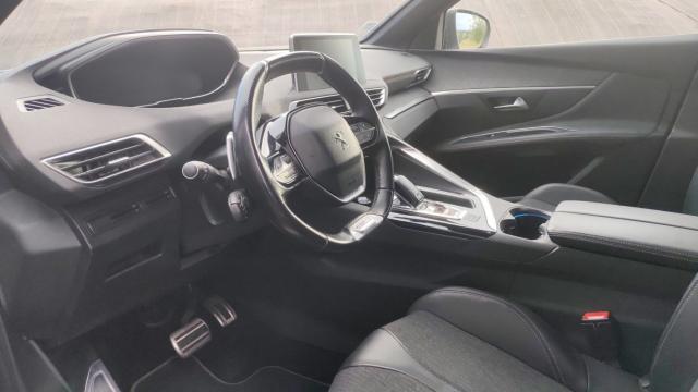 Peugeot 3008 image 8