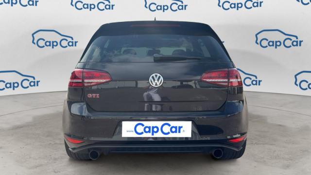 Volkswagen Golf image 9