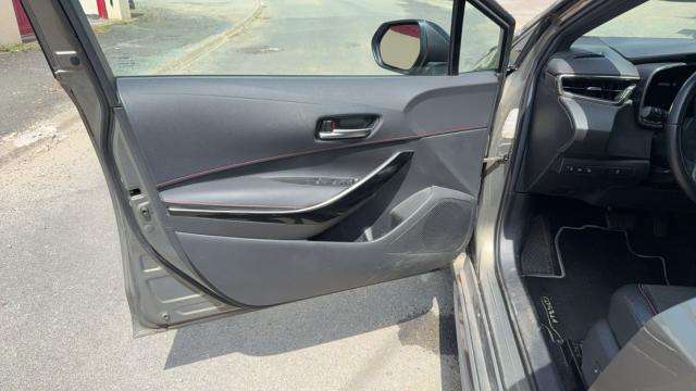 Toyota Corolla image 5