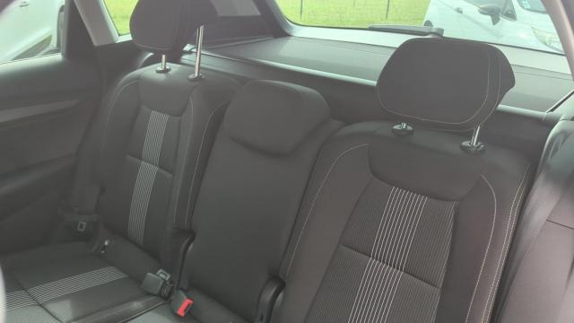 Skoda Karoq image 3