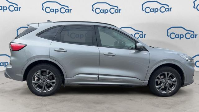 Ford Kuga image 7